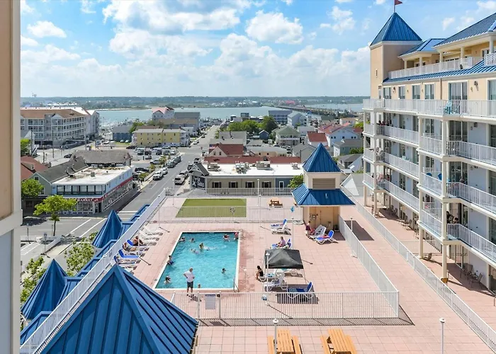3 Bedroom Belmont Towers On Boardwalk: Ocean & Bay Views Apartment
