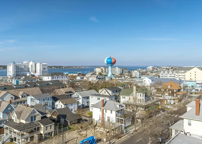 3 Bedroom Belmont Towers On Boardwalk: Ocean & Bay Views *
