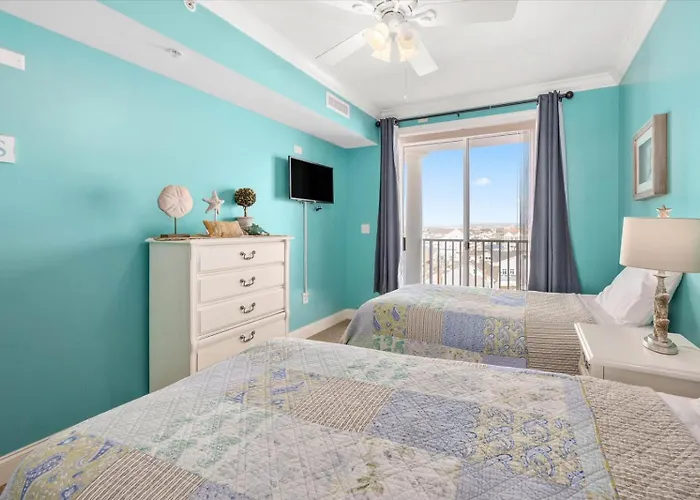 3 Bedroom Belmont Towers On Boardwalk: Ocean & Bay Views Apartment *