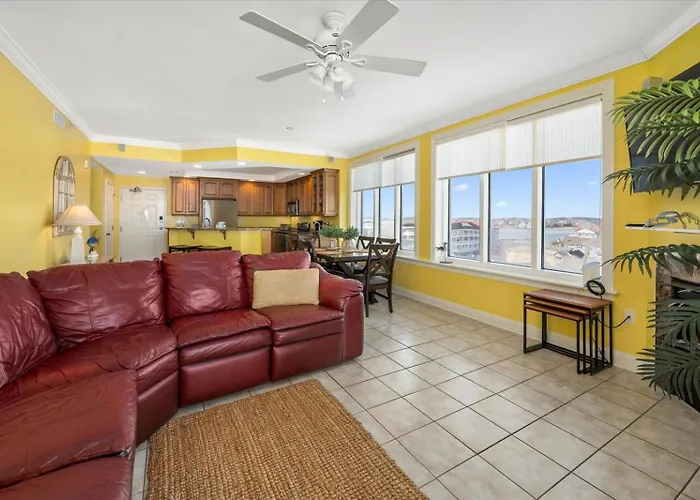 3 Bedroom Belmont Towers On Boardwalk: Ocean & Bay Views *